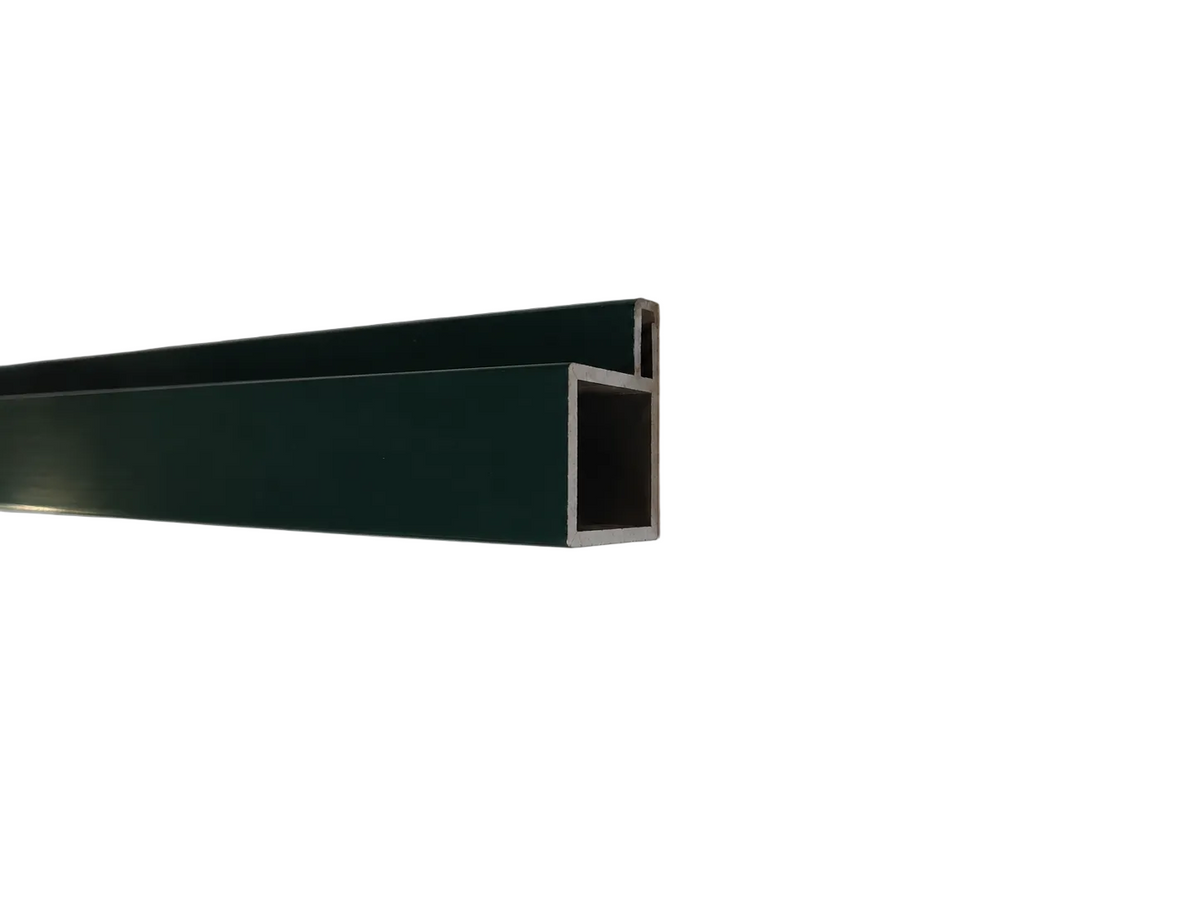 Aluminium Vierkantrohr 20x20x1,5 mm mit 3 mm Nut – 100 cm / 200 cm